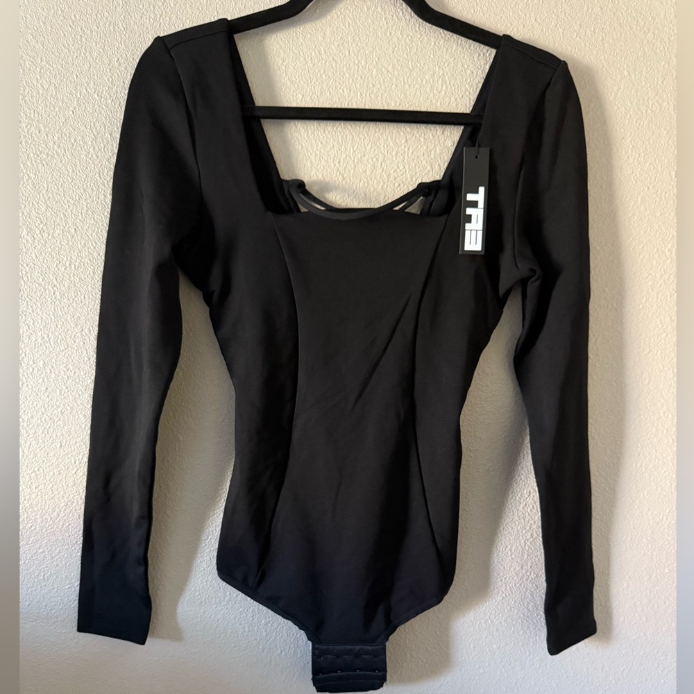 TA3 Squarely Thong Bodysuit Long Sleeve size small regular/long in black